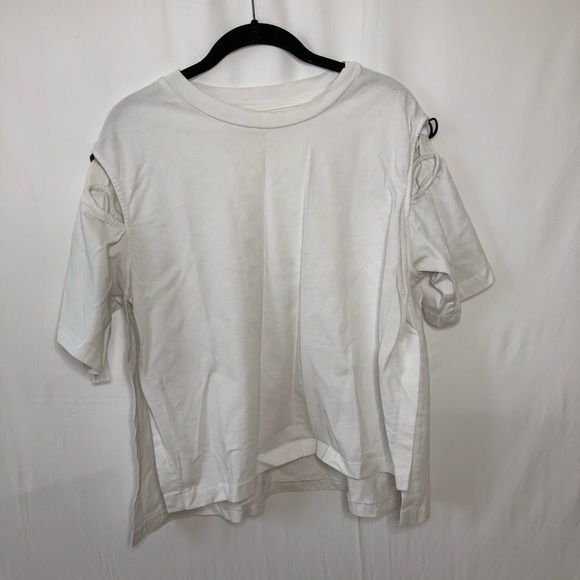 Emma & Sam White T-Shirt w Cutout Shoulder Detail - Picture 6 of 6